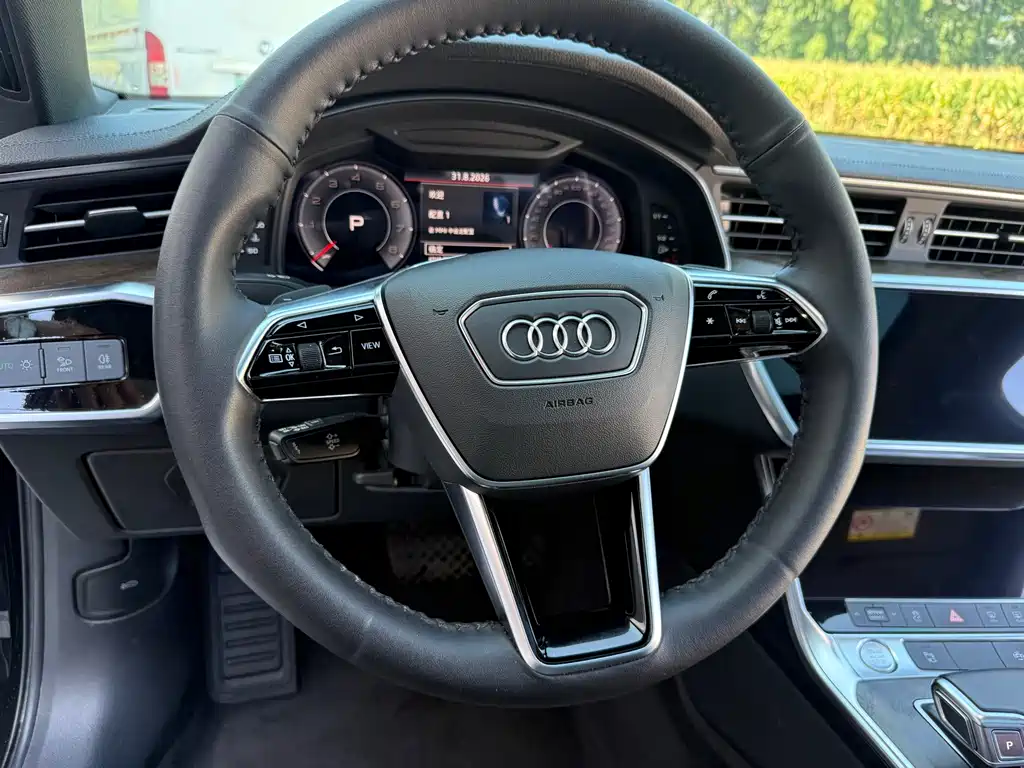 Audi A6L — миниатюра 10