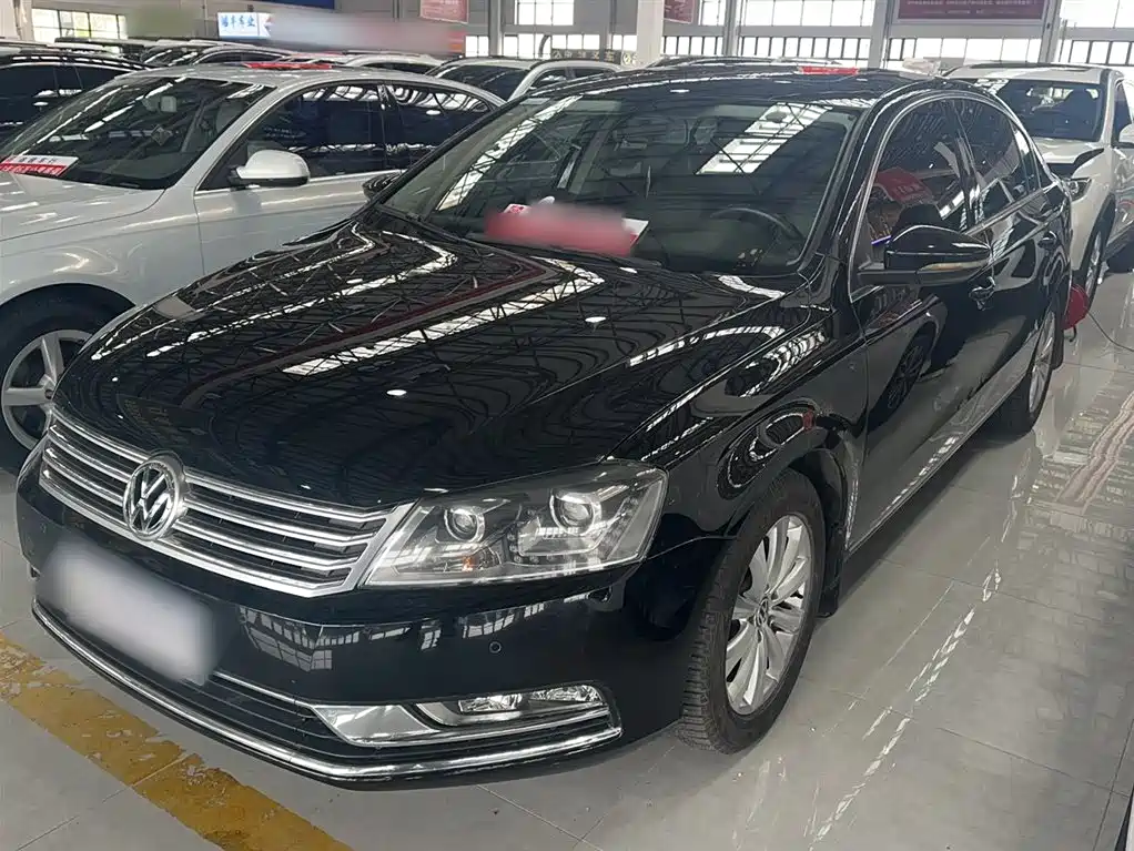 Volkswagen Magotan 2016