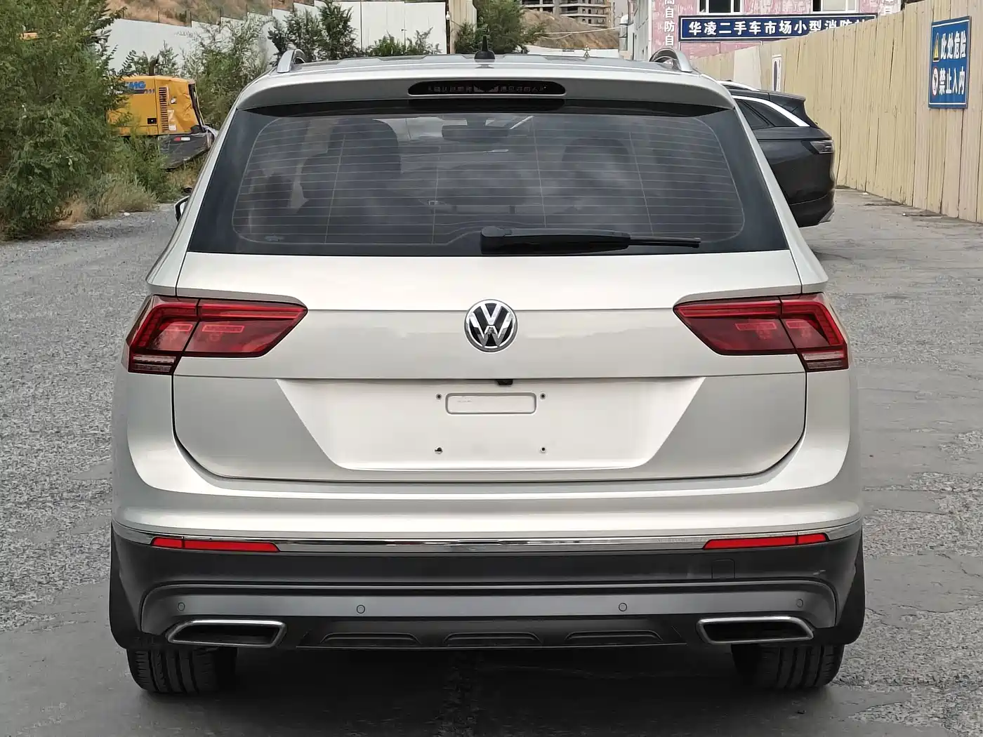 Volkswagen Tiguan L