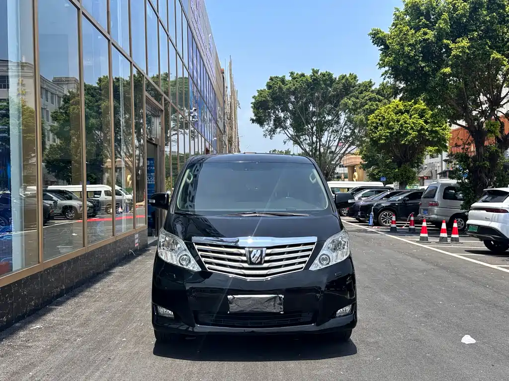 Toyota Alphard 2011 3.5L Luxury