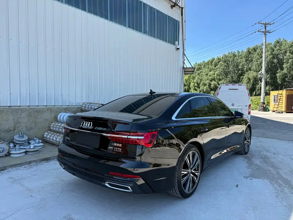 Audi A6L — миниатюра 4