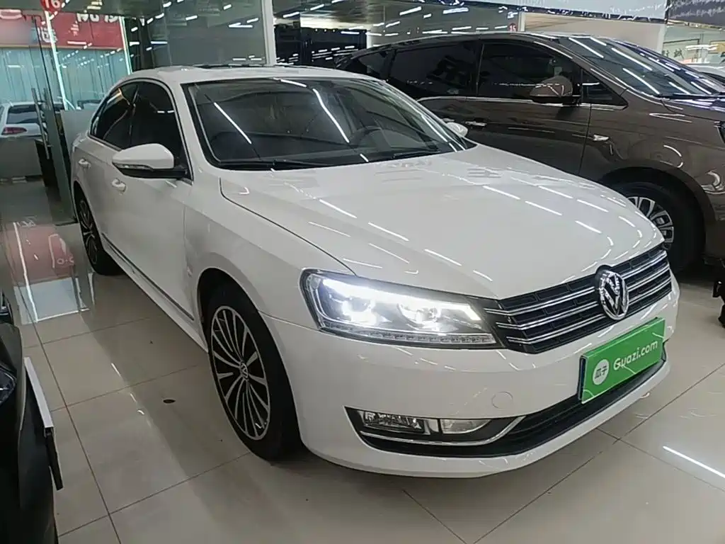 Volkswagen Passat — миниатюра 4