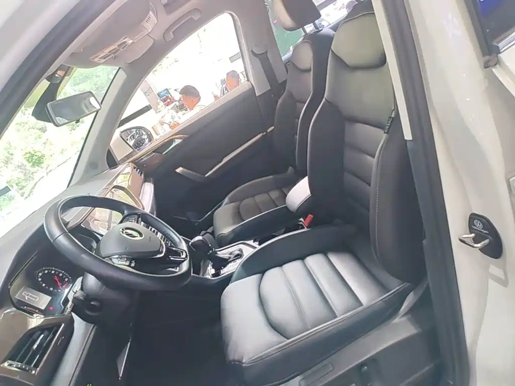 Volkswagen Tharu — миниатюра 15
