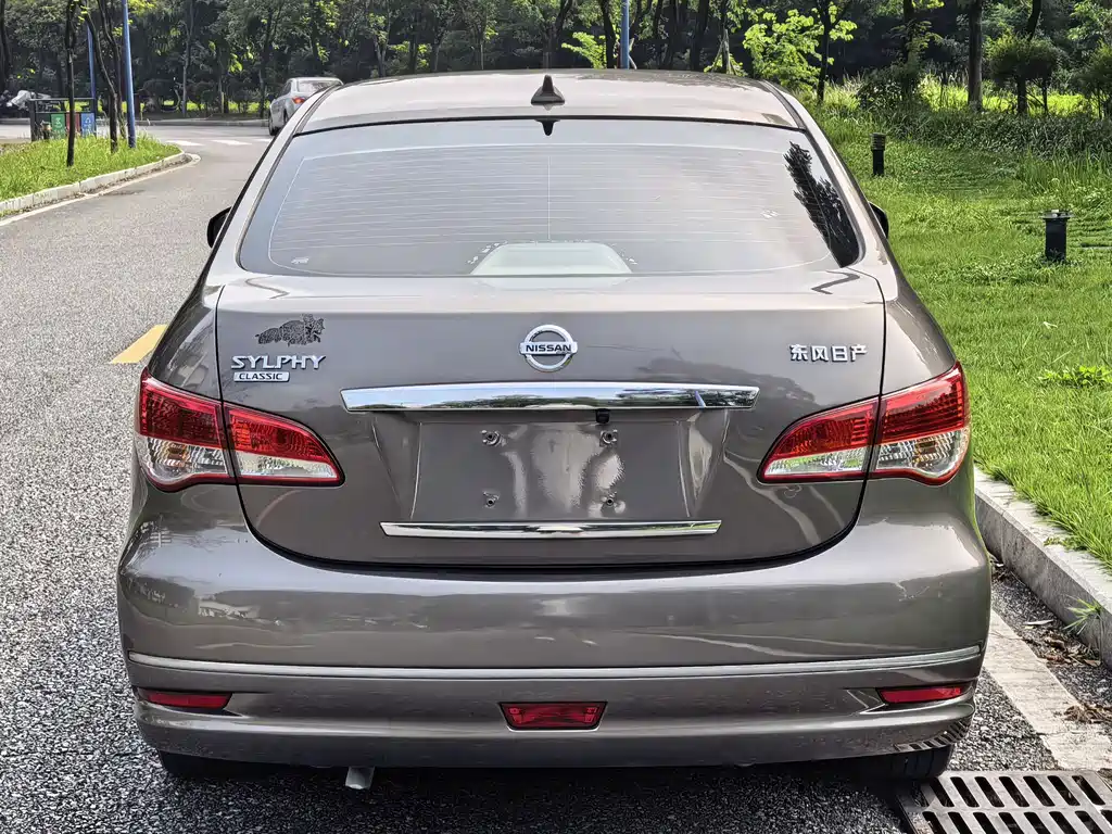 Nissan Sylphy — миниатюра 5