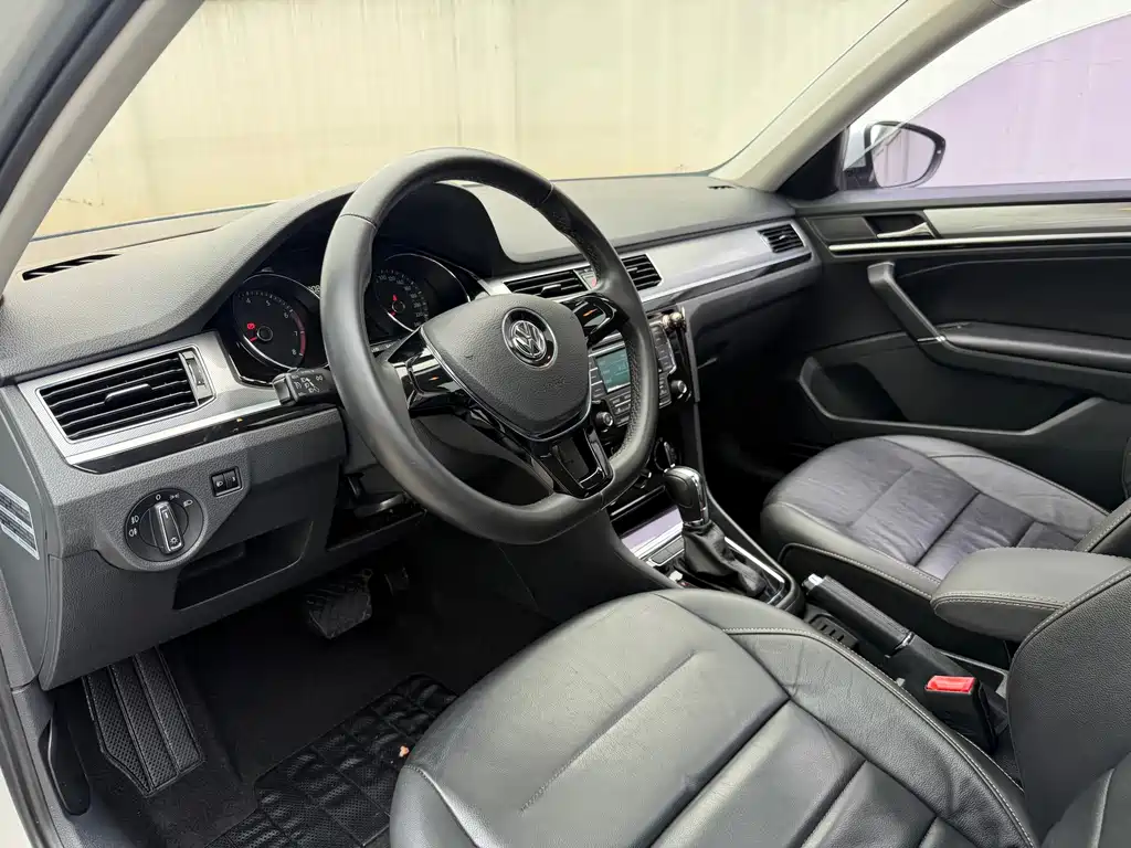 Volkswagen Bora — миниатюра 17