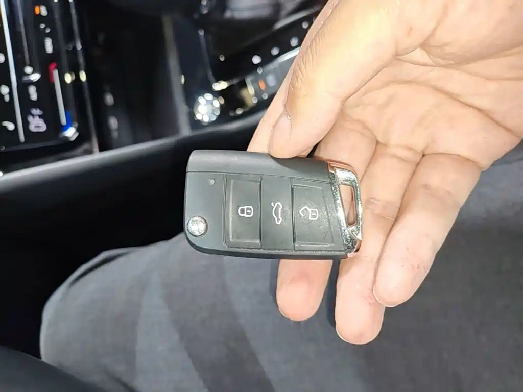 Volkswagen Tharu — миниатюра 9