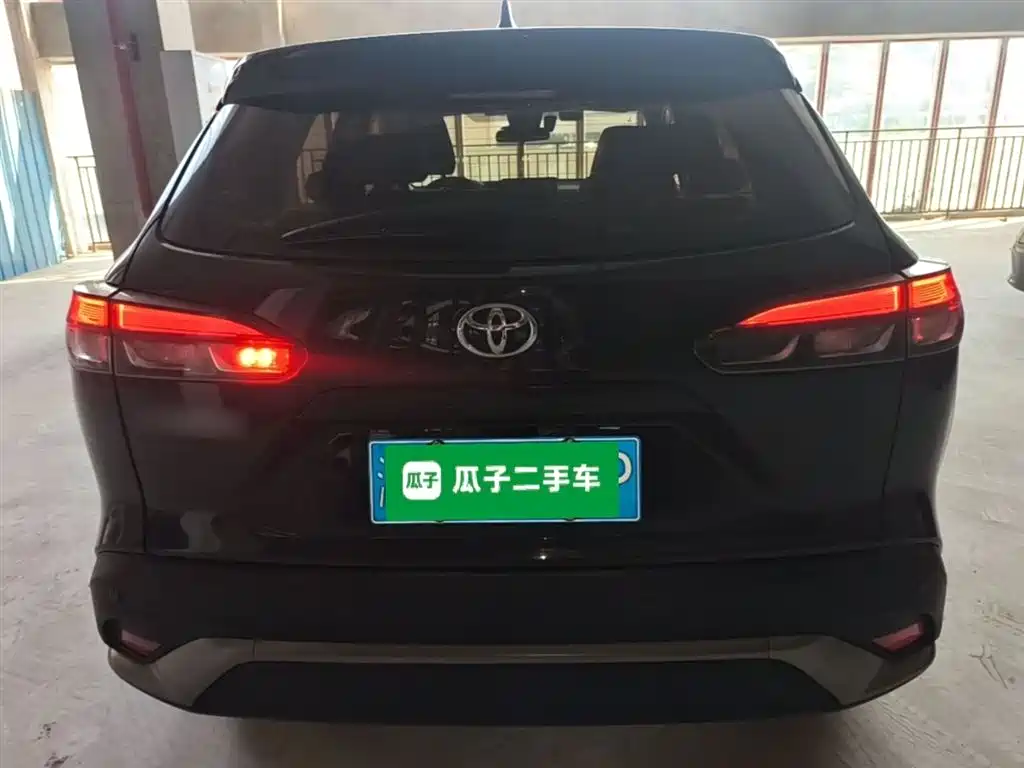 Toyota Frontlander 2022 2.0L CVT Luxury