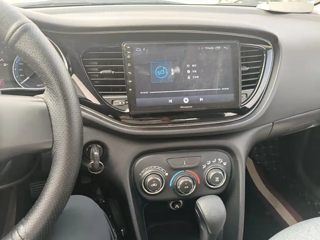 Fiat Viaggio — миниатюра 10