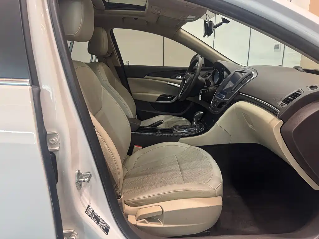 Buick Regal — миниатюра 11