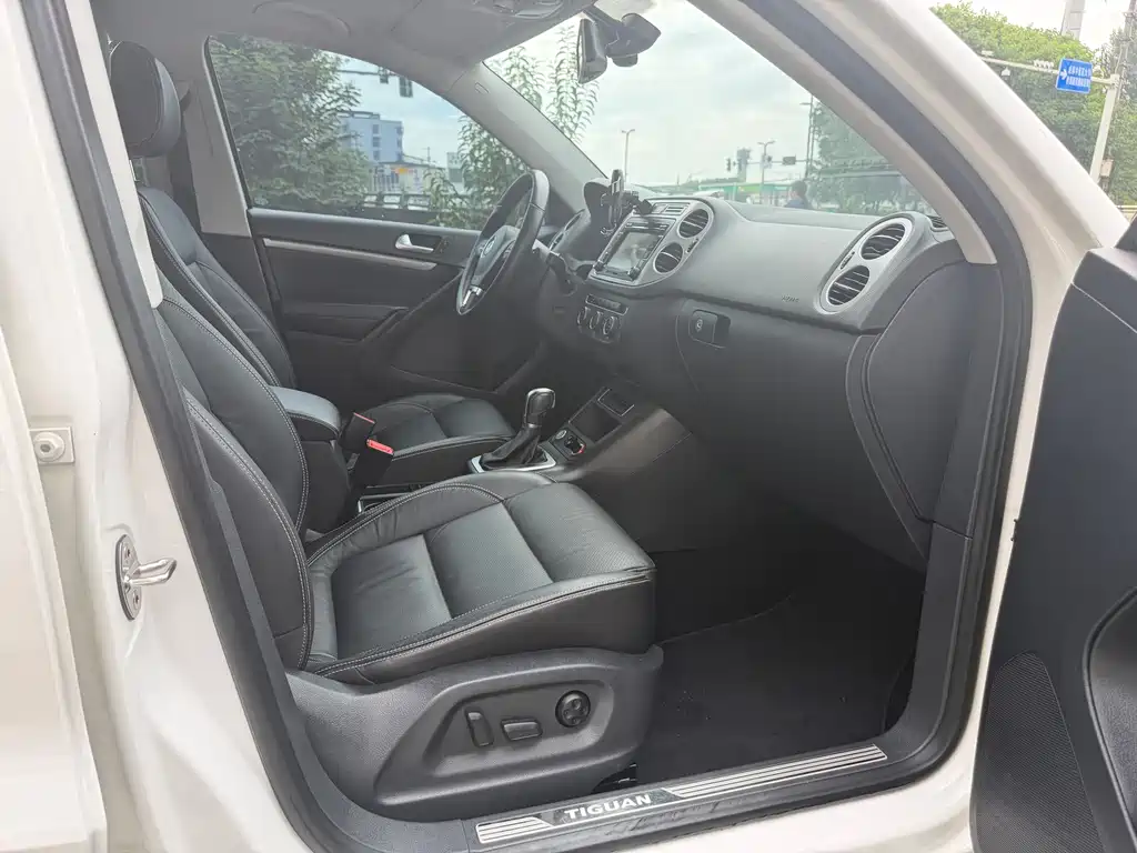 Volkswagen Tiguan — миниатюра 7