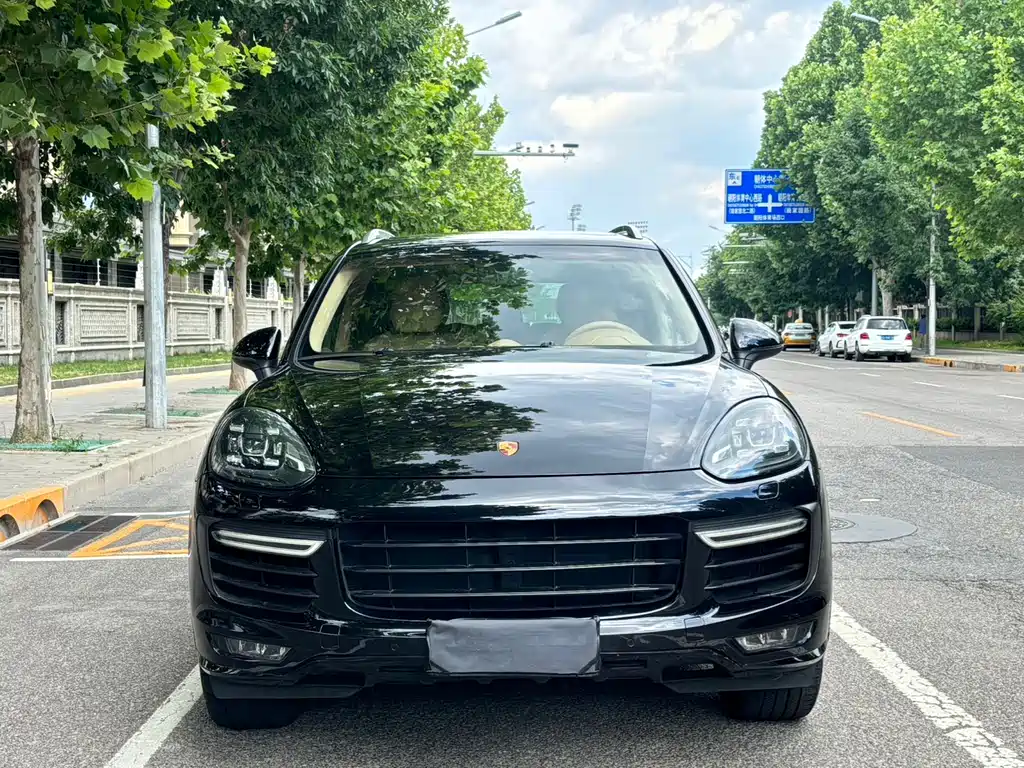 Porsche Cayenne 2015 Cayenne Turbo 4.8T