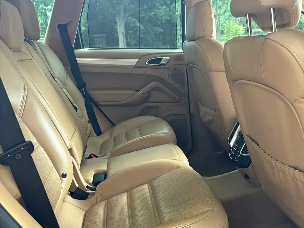 Porsche Cayenne 2015 Cayenne Turbo 4.8T