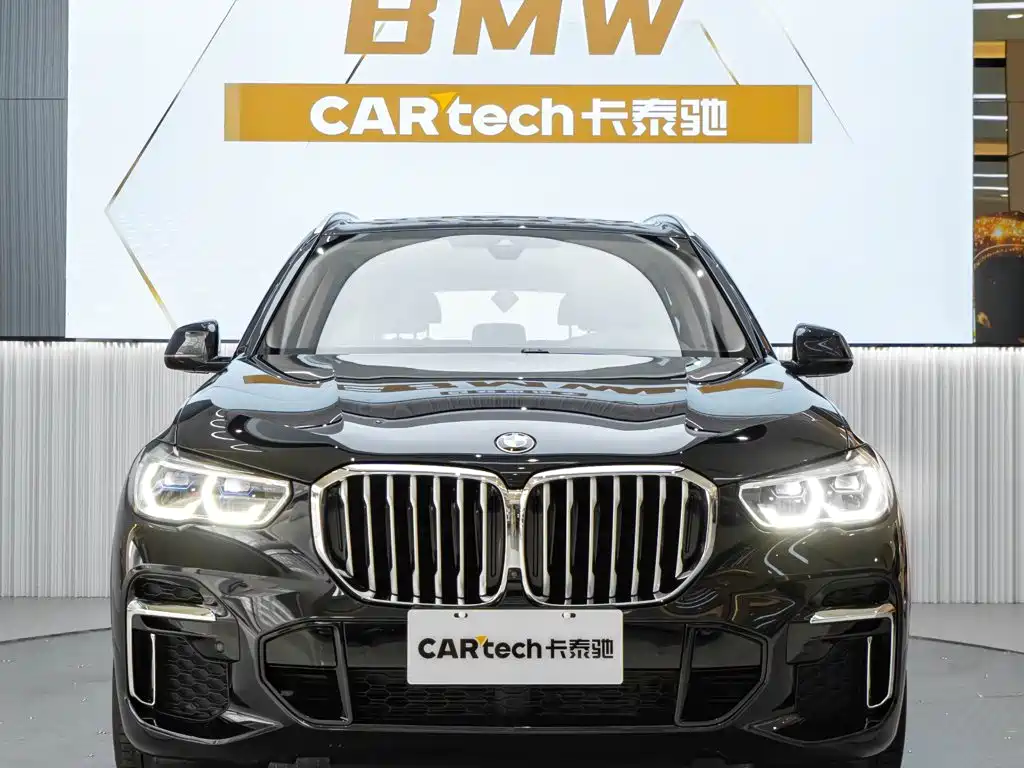宝马X5 2022款 xDrive 30Li 尊享型M运动套装 2022