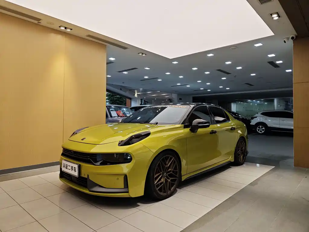 Lynk & Co 03 2022