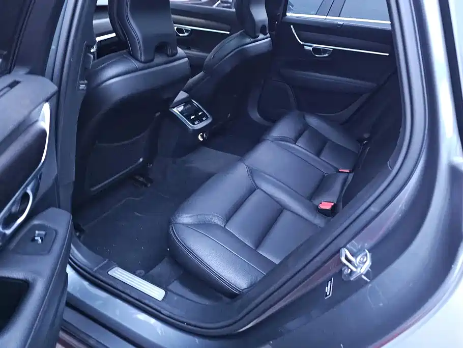 Volvo V90 — миниатюра 11