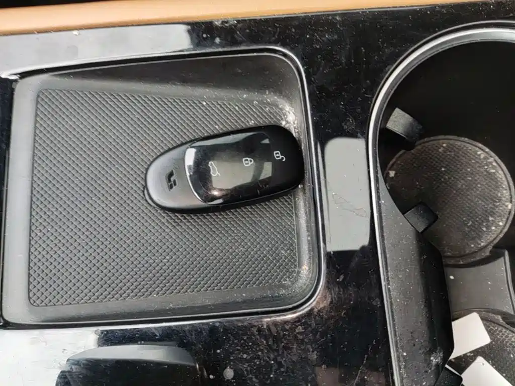 Li Auto Li ONE — миниатюра 9