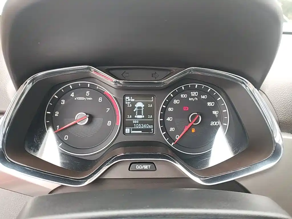 Baojun 310W — миниатюра 12