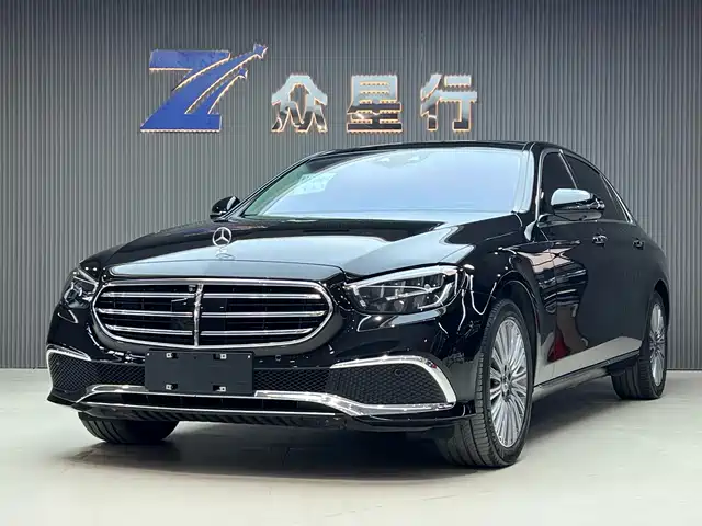 MERCEDES BENZ E CLASS