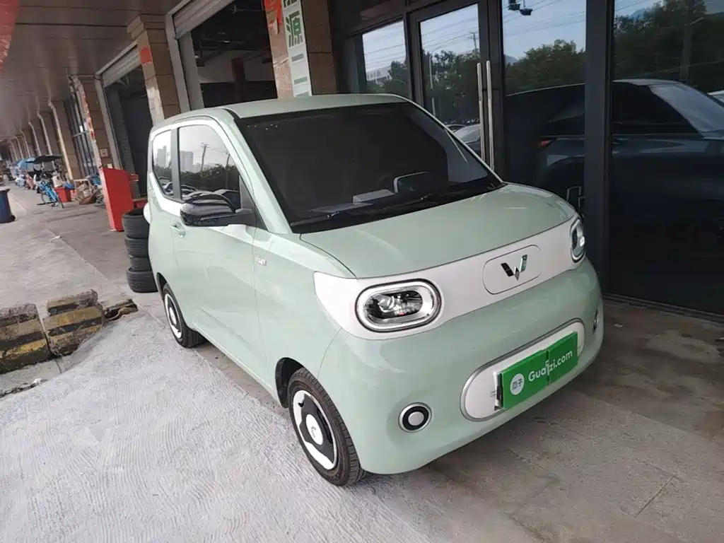 Wuling MINIEV — миниатюра 4