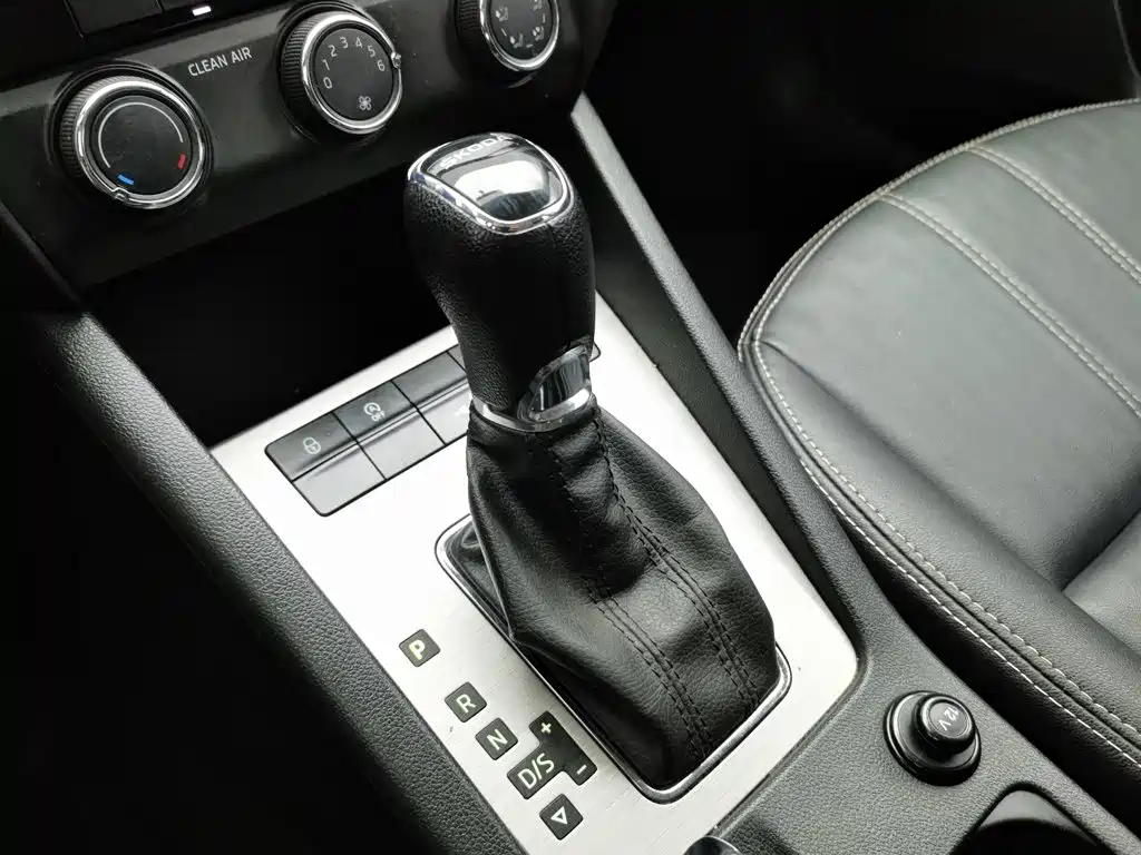 Skoda Octavia — миниатюра 13