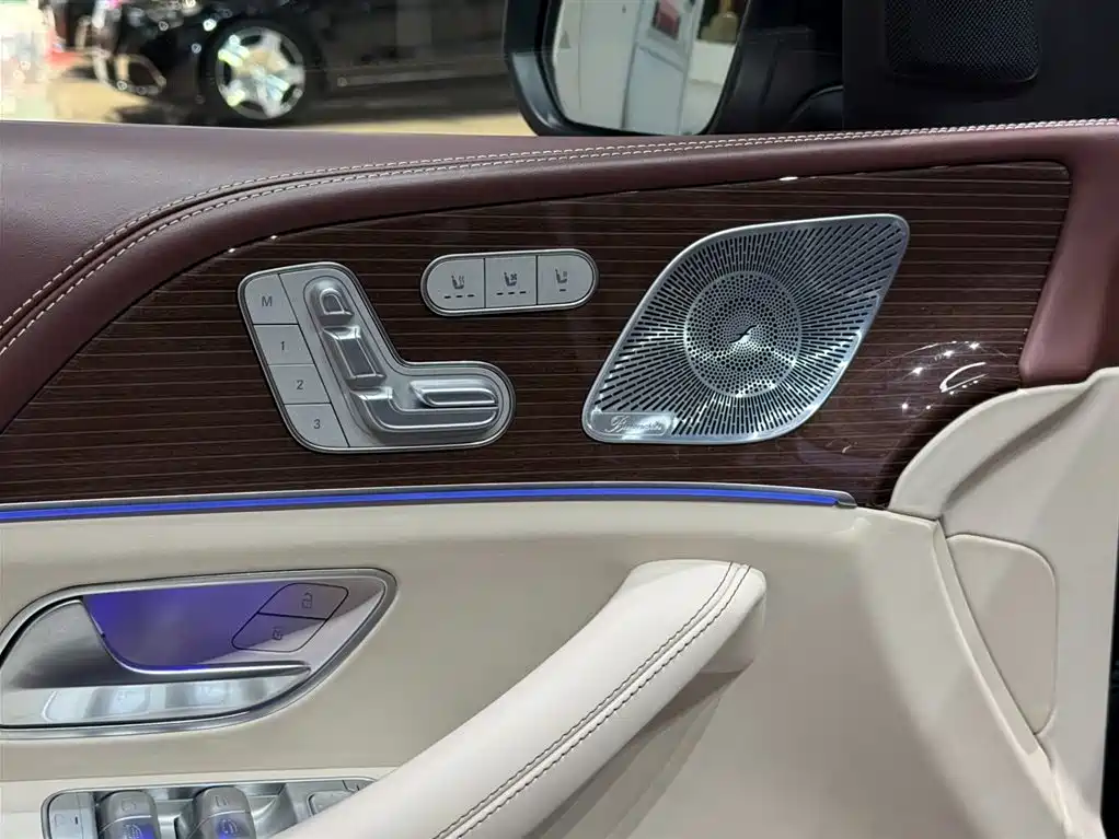 MERCEDES-BENZ MAYBACH GLS