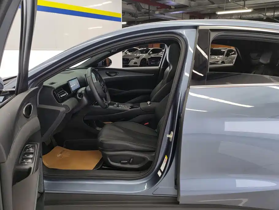 BYD Seal 06 — миниатюра 9
