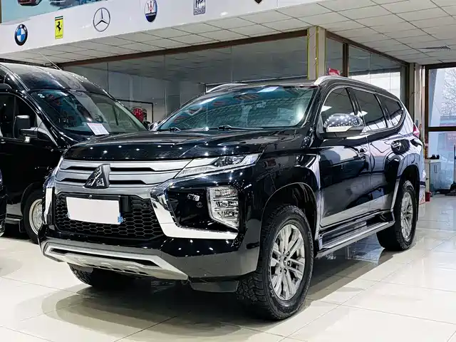 mitsubishi pajero-jinchang