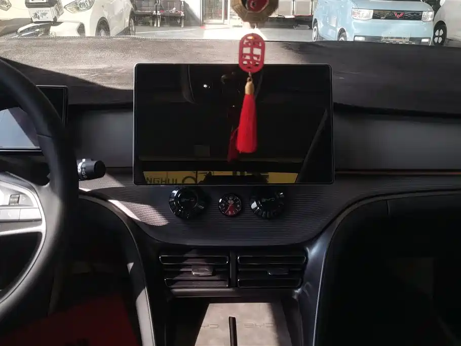 BYD SEA LION 05 DM I