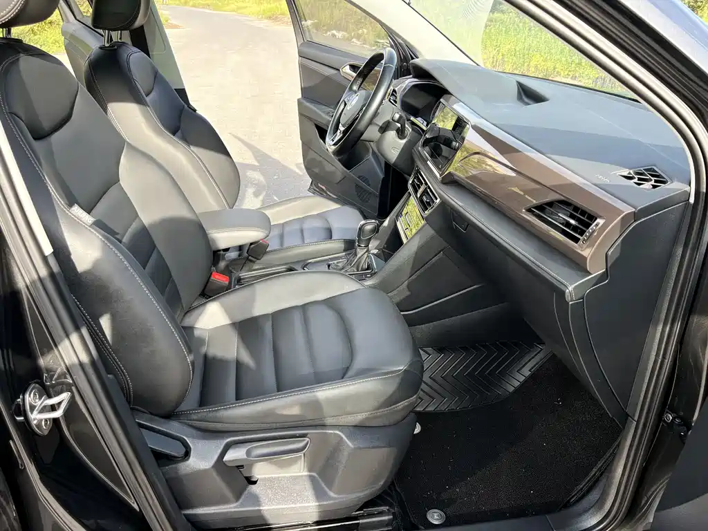 Volkswagen Tharu — миниатюра 15