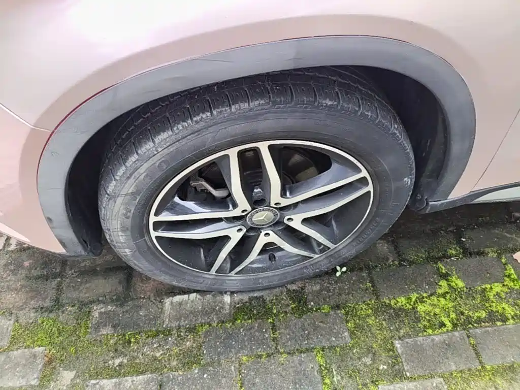 Mercedes-Benz GLA — миниатюра 23