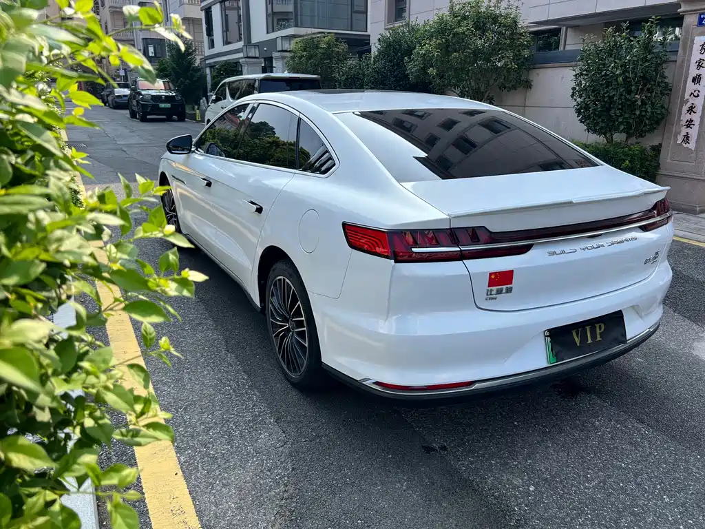 BYD Han — миниатюра 8