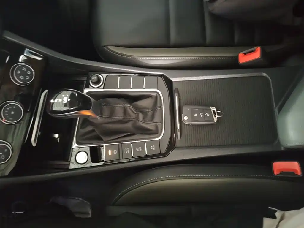 Volkswagen Sagitar — миниатюра 14
