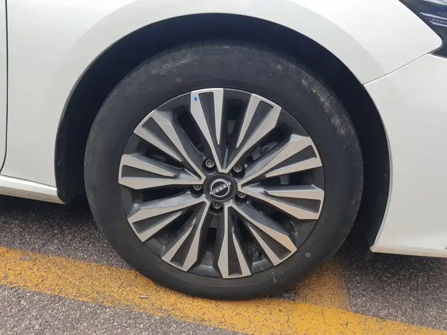 Nissan Teana — миниатюра 6