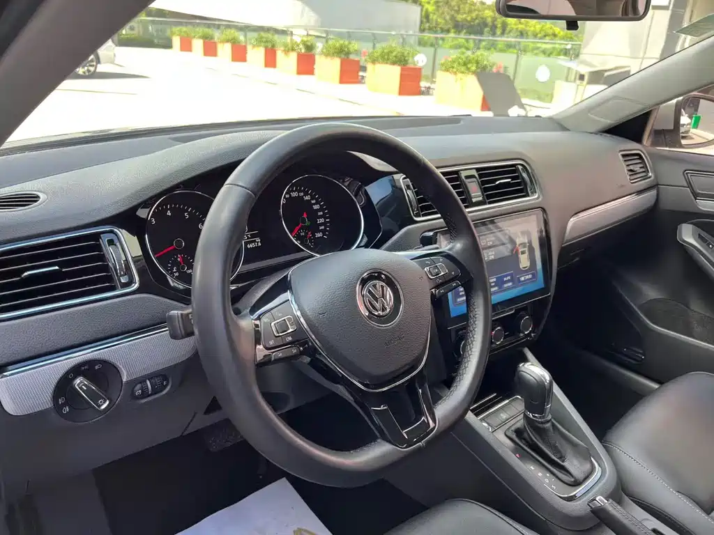 Volkswagen Sagitar — миниатюра 14