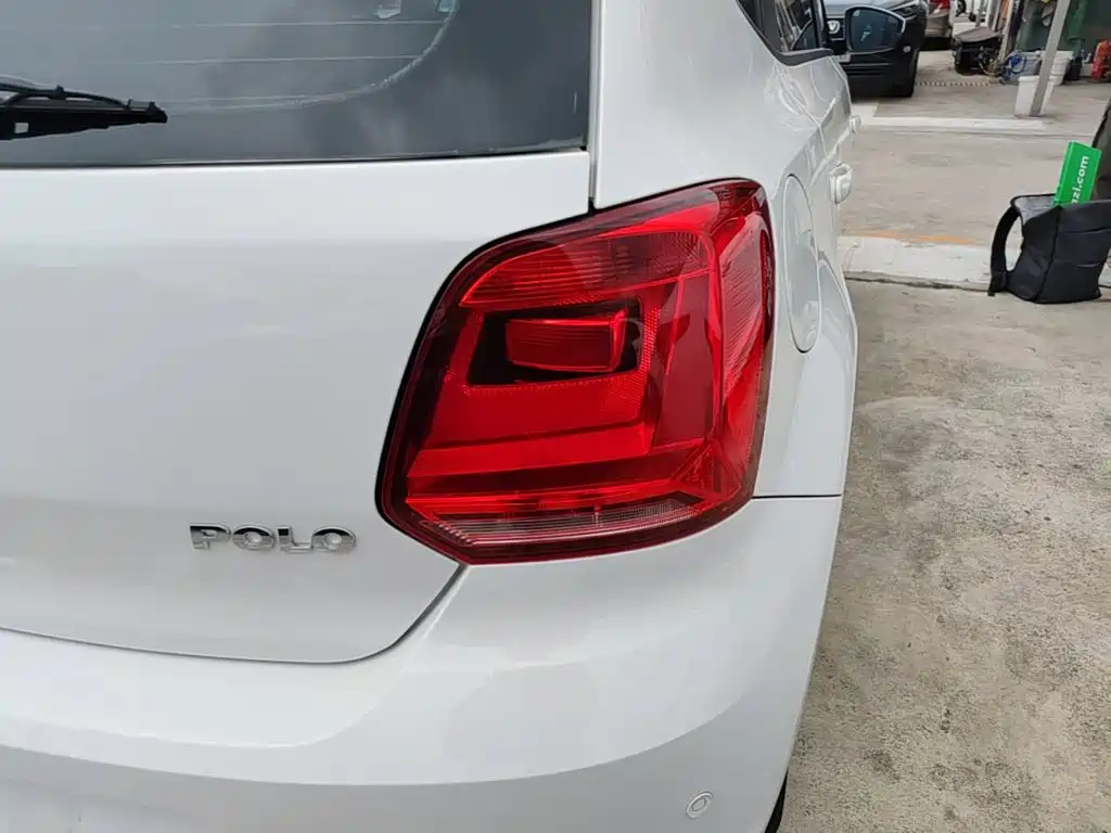 Volkswagen Polo — миниатюра 8
