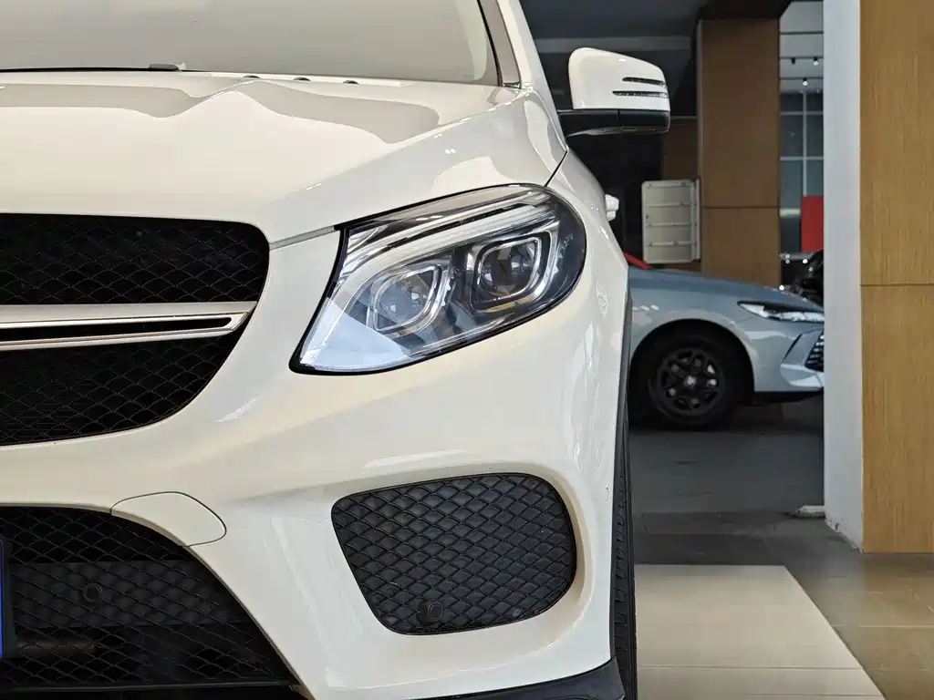 Mercedes-Benz GLE 2015 GLE 320 4MATIC SUV