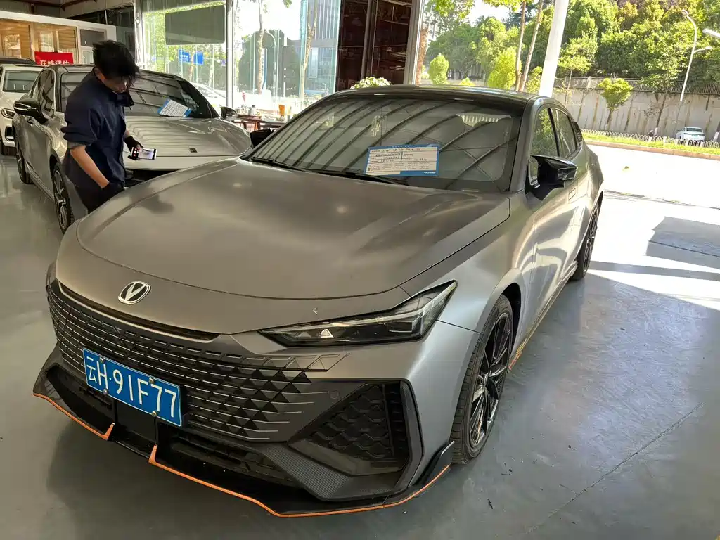 Changan UNI-V 2023