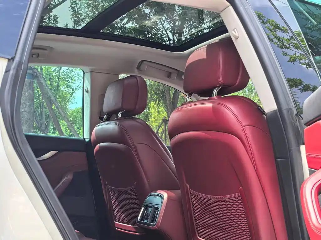 Maserati Levante — фотографии объявления, Фото 6