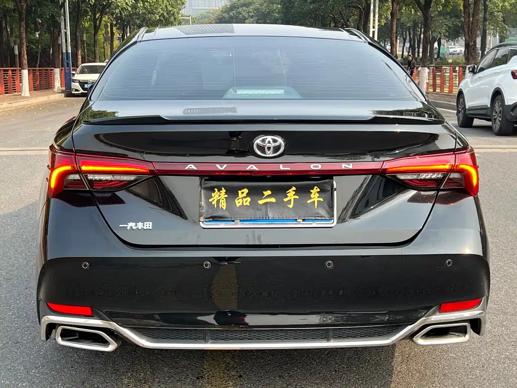TOYOTA ASIAN DRAGON