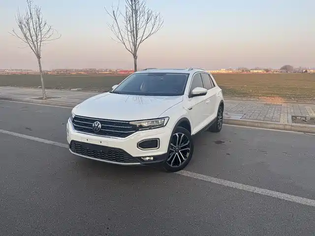 VOLKSWAGEN T ROC EXPLORING SONGS