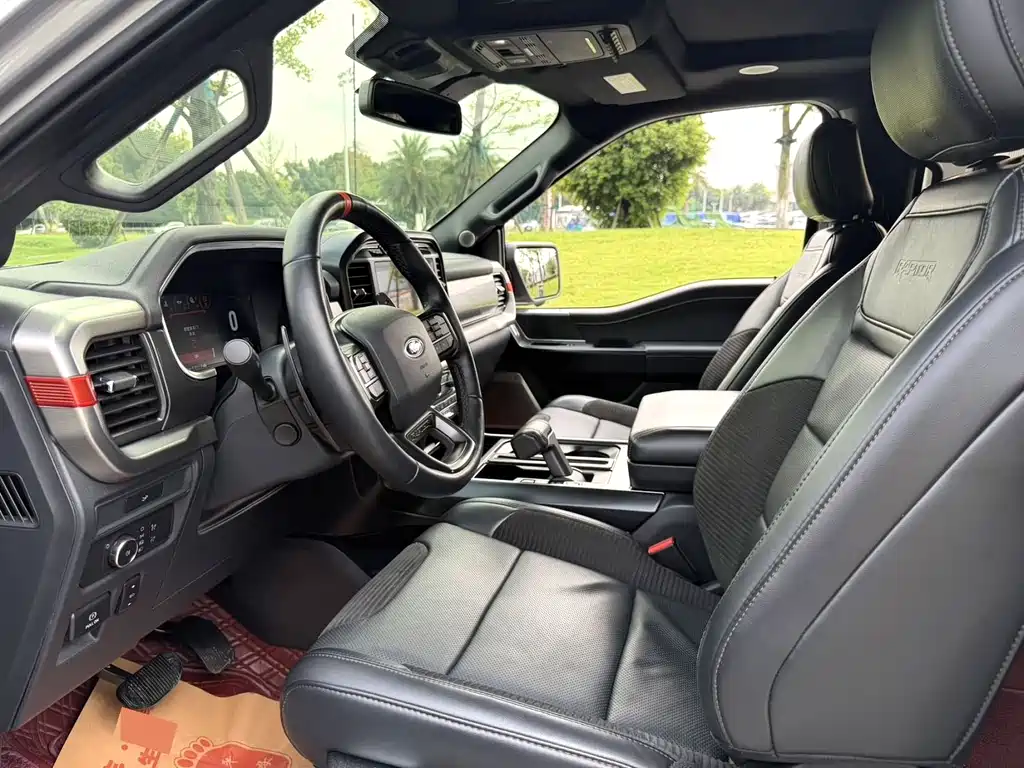 Ford F-150 Raptor — миниатюра 5