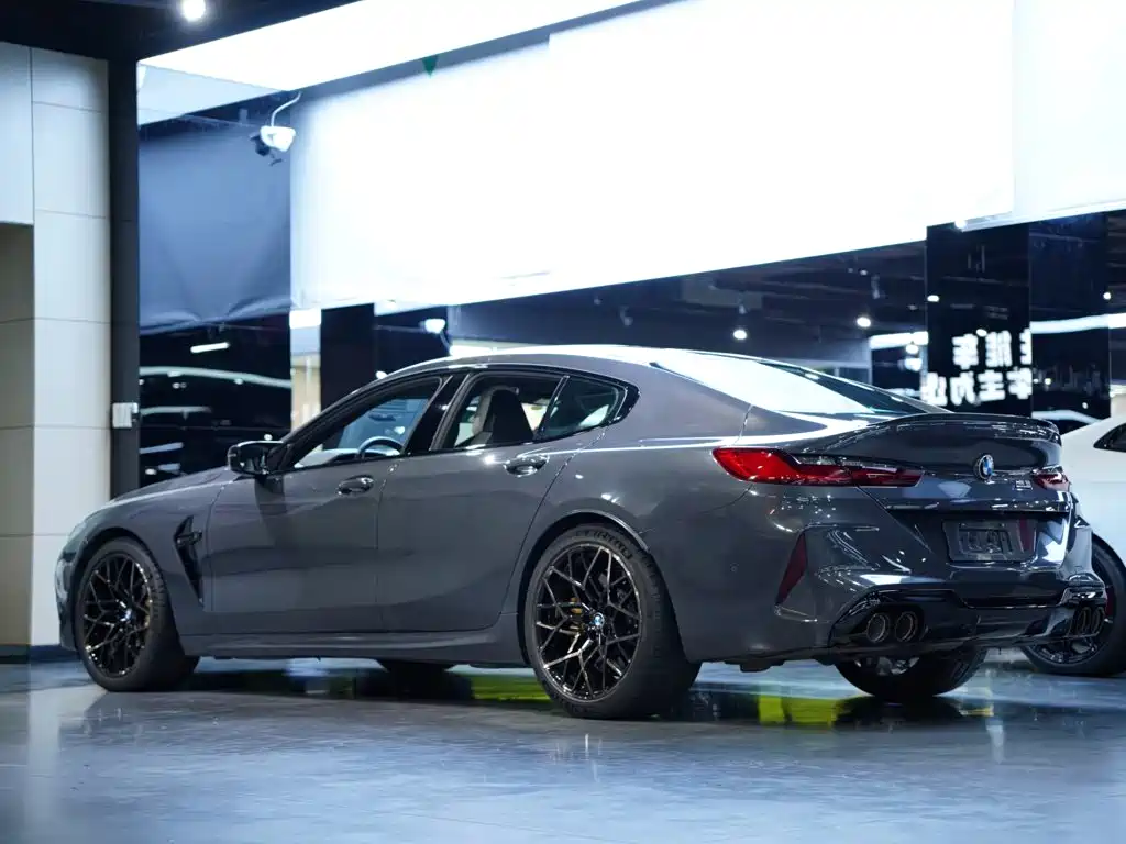 BMW M8 — миниатюра 17