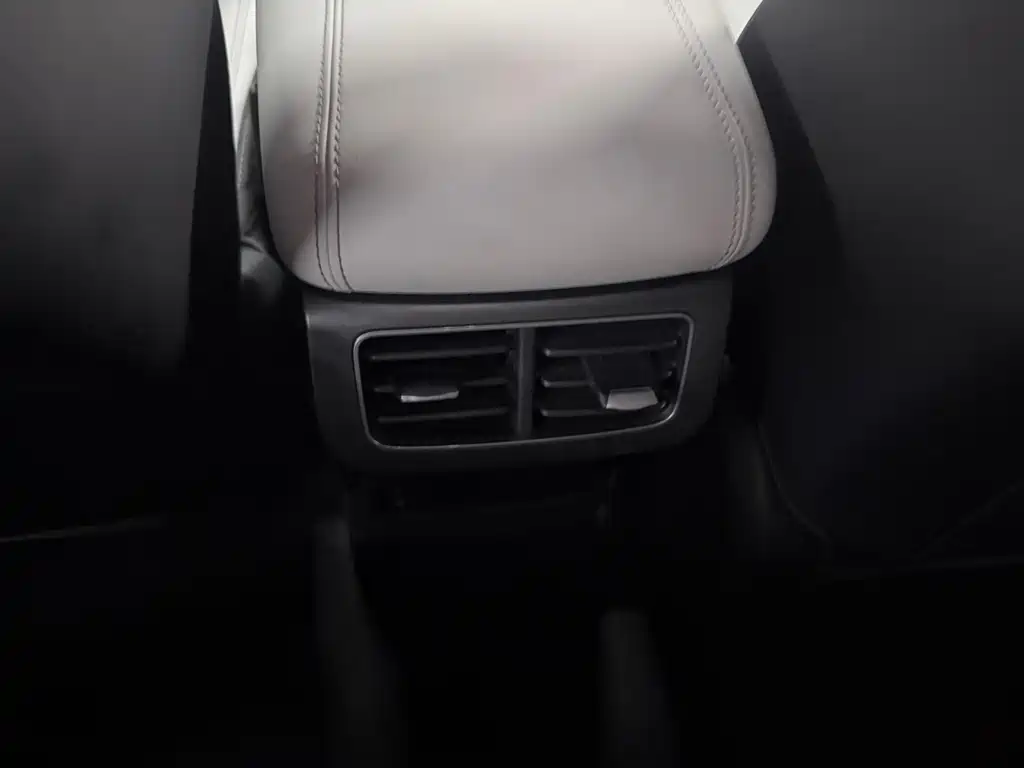 BYD Seal 06 — миниатюра 13