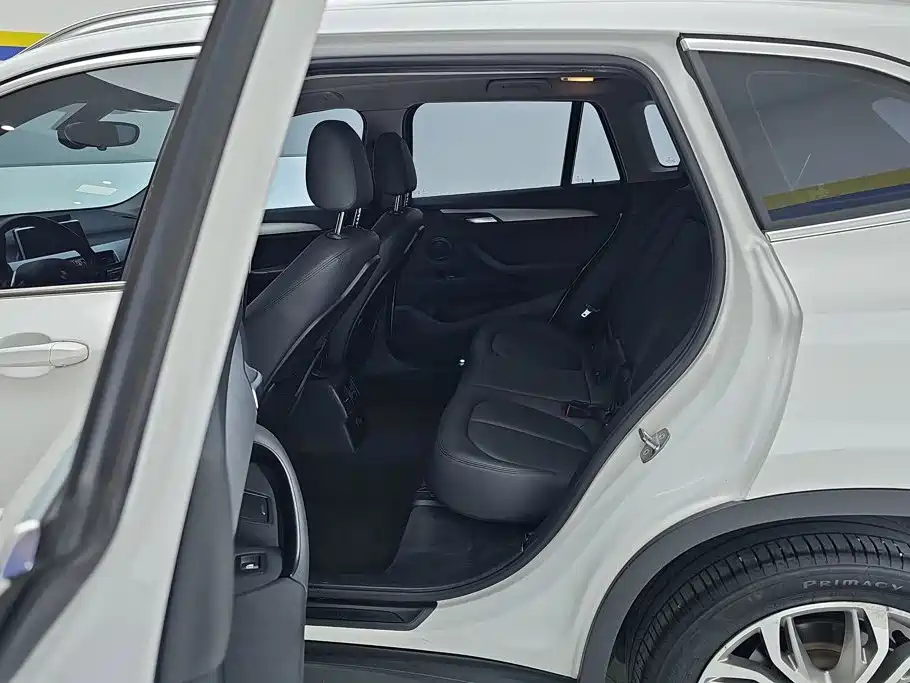 BMW X1 — миниатюра 11