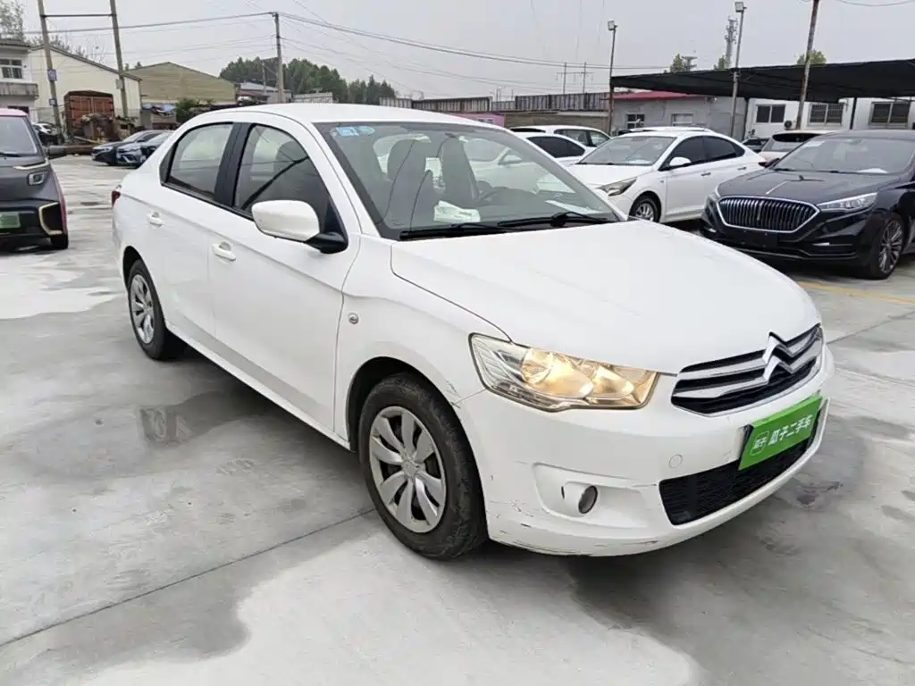 Citroen Elysee — миниатюра 4