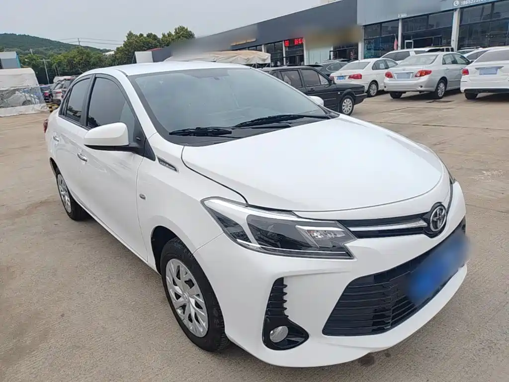 Toyota Vios — миниатюра 4