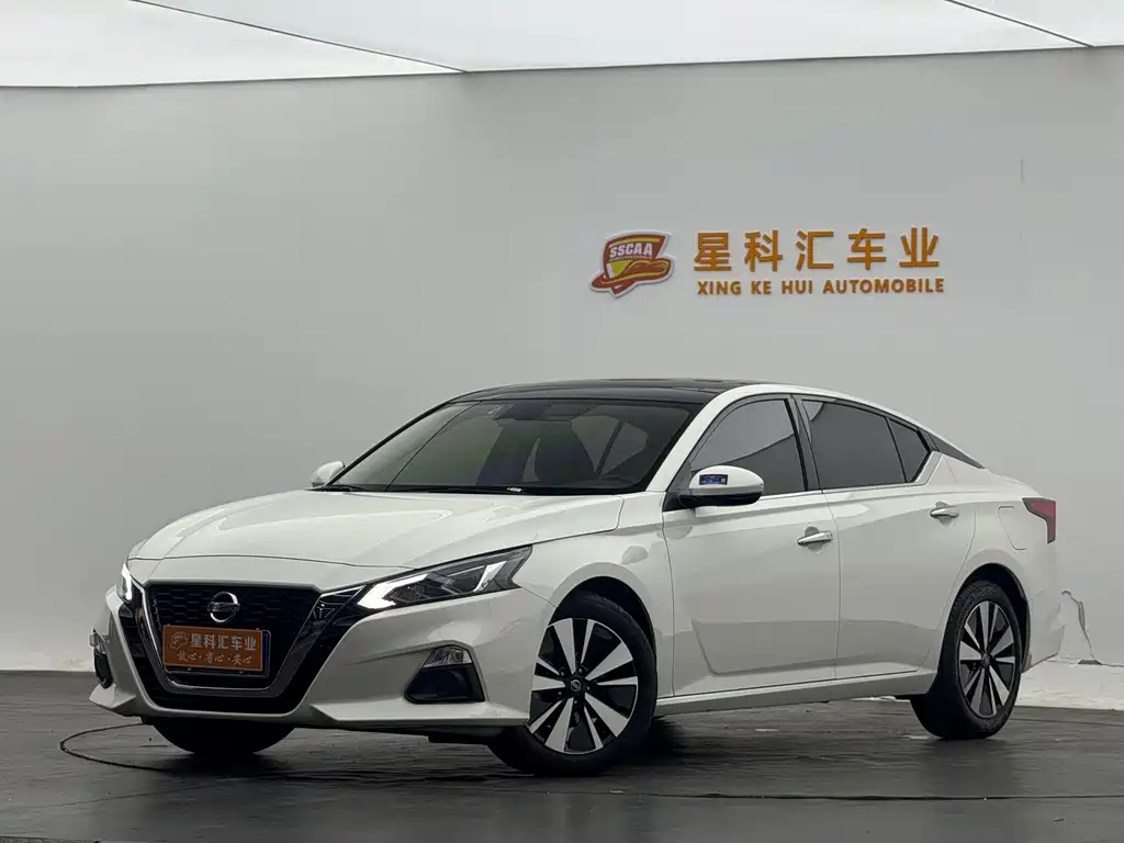 Nissan Teana 2021