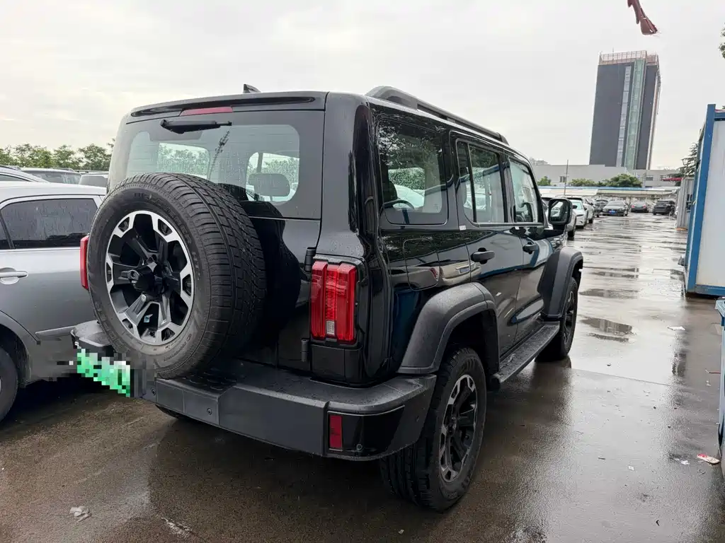 Tank 300 2025 Hi4-T 37.1kWh