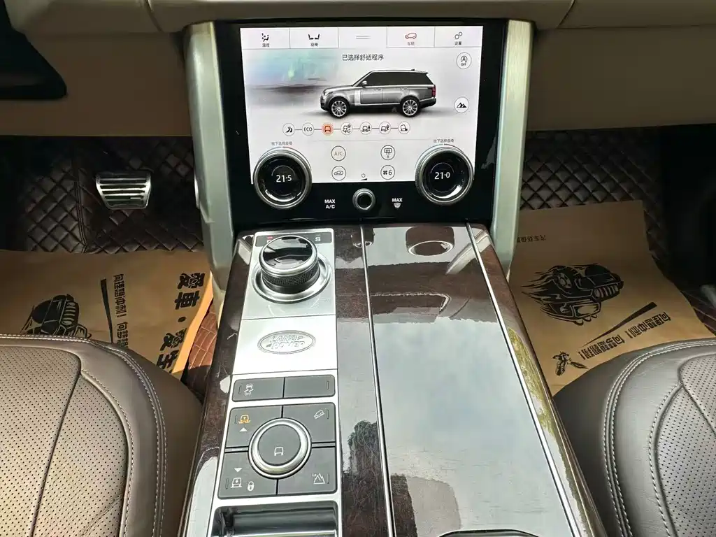 Land Rover Range Rover — миниатюра 22