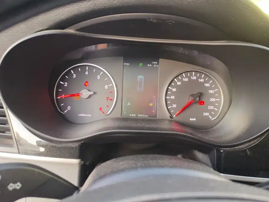 BYD MAX — миниатюра 14